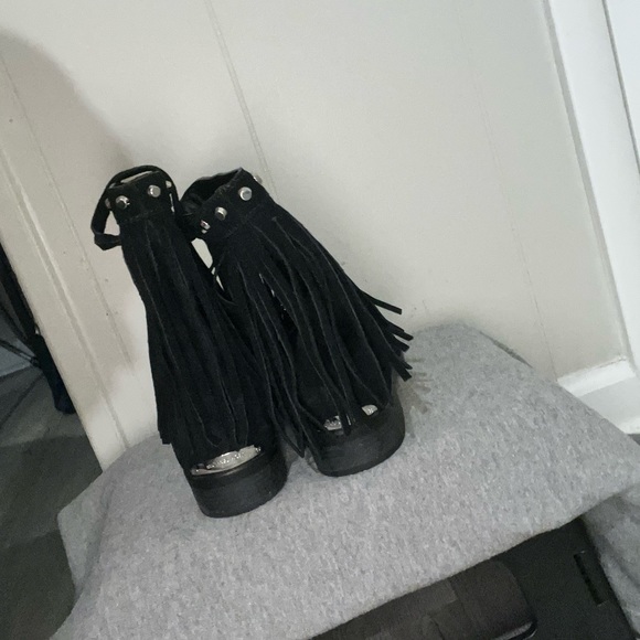 Like New Black boho flat booties - Picture 3 of 3